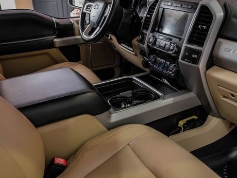 Used 2020 Ford F350 Lariat w/ Lariat Ultimate Package image 25