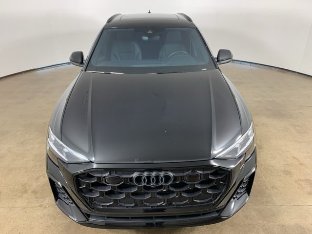 Used 2025 Audi Q8 Premium Plus AWD/4WD image 4