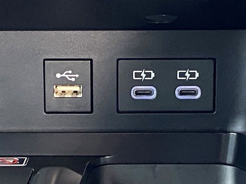 Certified 2026 Toyota Camry SE FWD image 33