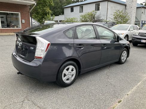 Used 2010 Toyota Prius Three w/ Navigation Pkg FWD image 5