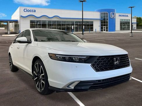 New 2026 Honda Accord Touring image 9