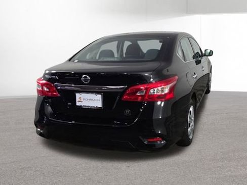 Used 2019 Nissan Sentra S FWD image 9