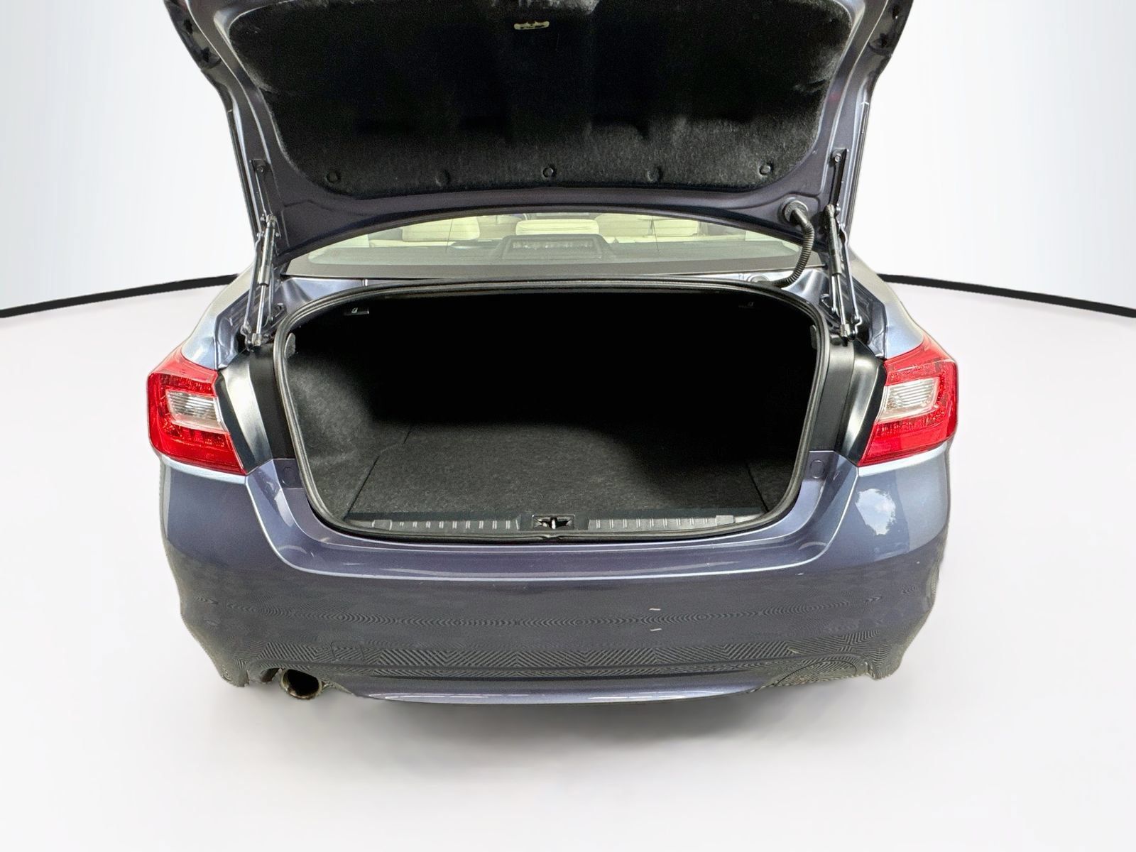 Used 2015 Subaru Legacy 2.5i Limited AWD/4WD image 28
