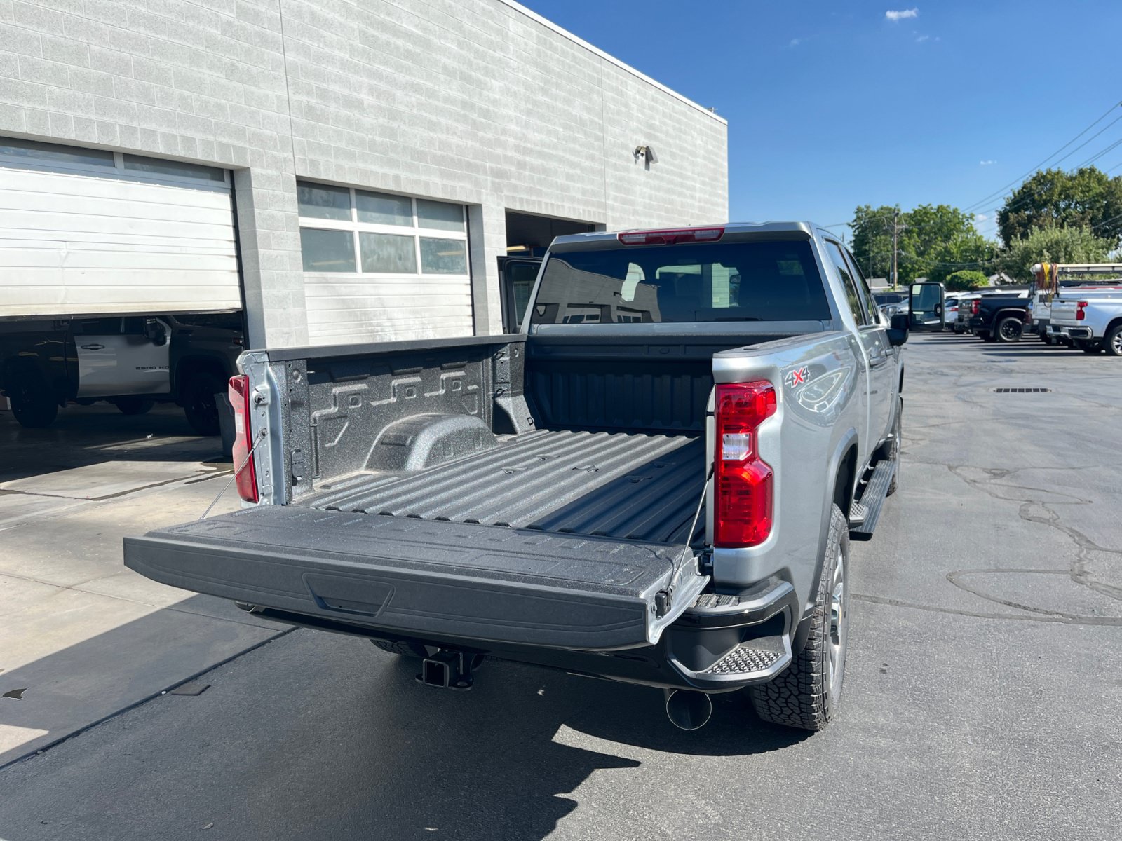 New 2026 Chevrolet Silverado 2500 Custom w/ Custom Value Package AWD/4WD image 34