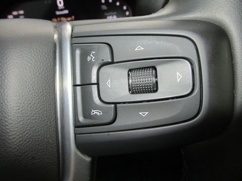 Used 2024 GMC Sierra 1500 SLE w/ X31 Off-Road Package image 42