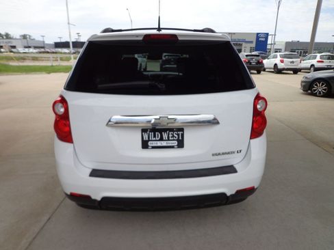 Used 2010 Chevrolet Equinox LT w/ Vehicle Interface Package FWD image 6