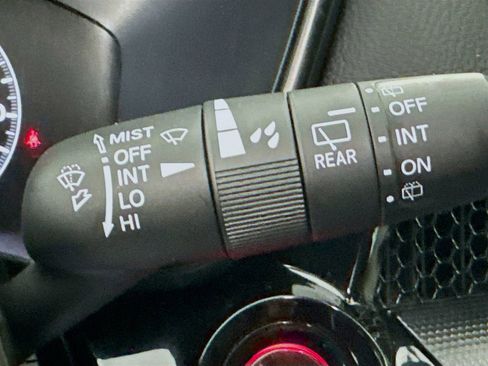 Used 2023 Honda CR-V EX-L image 13