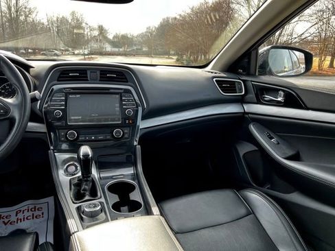 Used 2017 Nissan Maxima 3.5 SL image 29