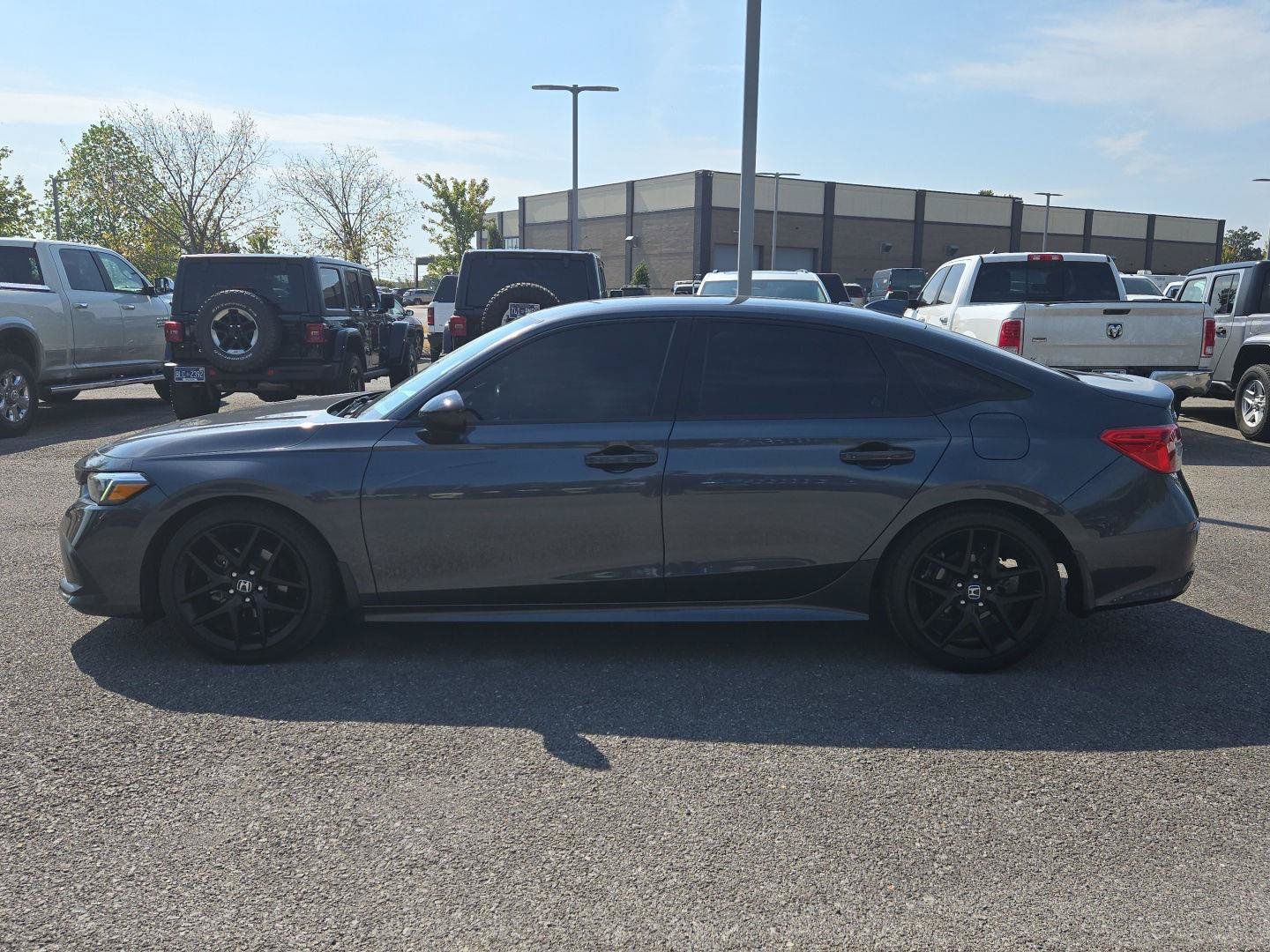Used 2023 Honda Civic Sport image 4