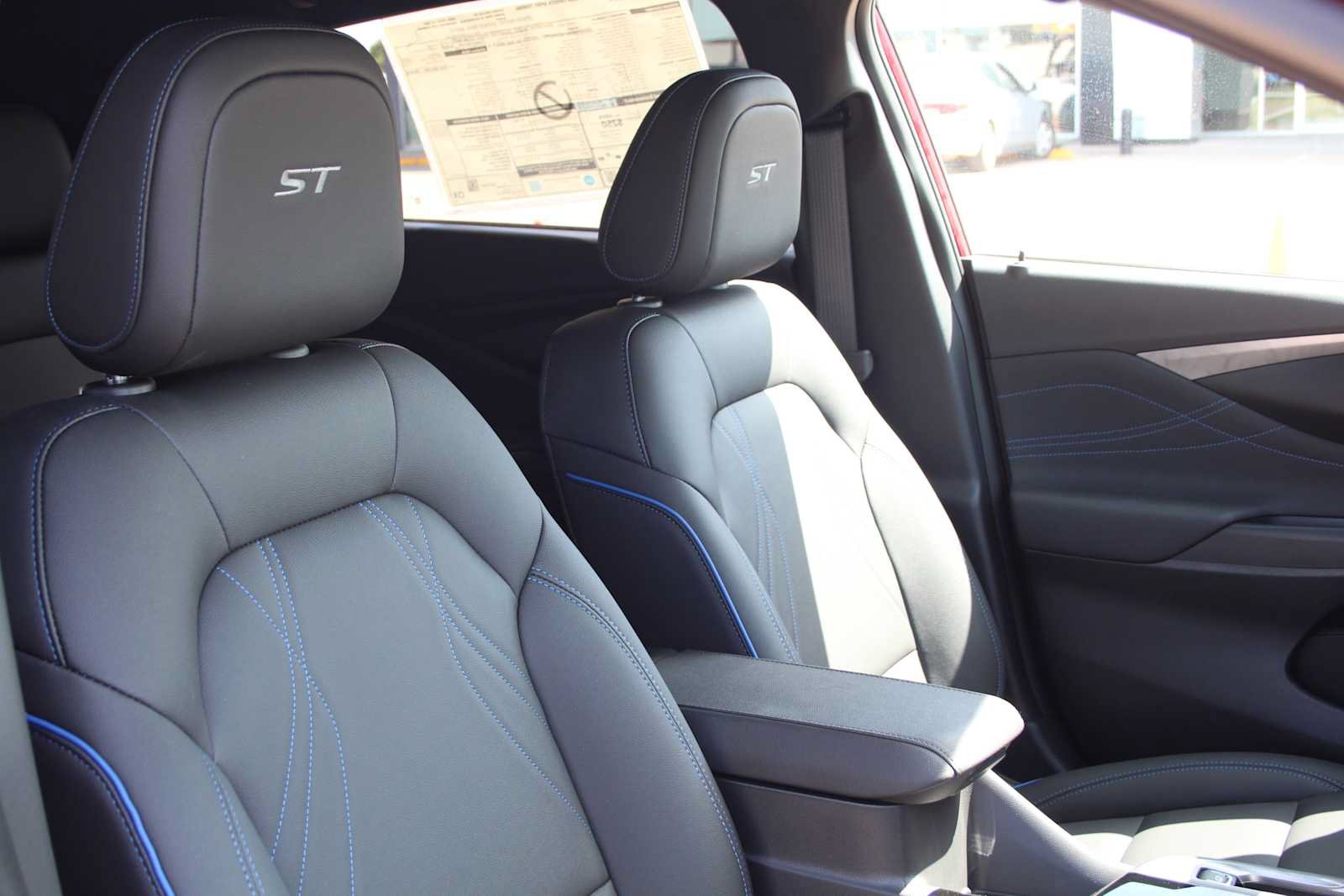 New 2026 Buick Envista Sport Touring w/ Convenience I Package FWD image 18