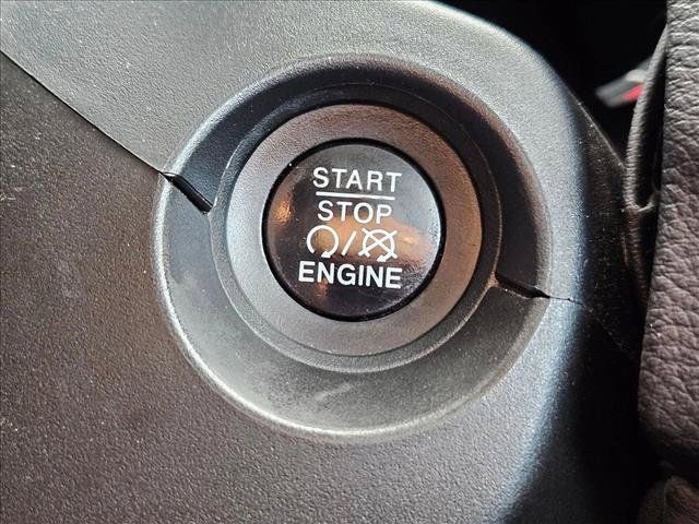 Used 2018 Jeep Compass Latitude w/ Popular Equipment Group AWD/4WD image 22