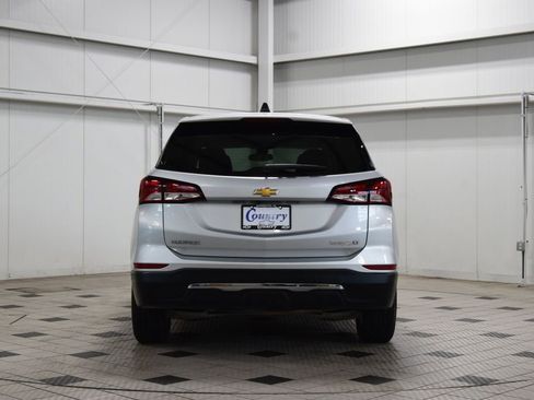 Used 2022 Chevrolet Equinox LT FWD image 7