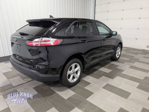 Used 2024 Ford Edge SE w/ Cargo Accessory Package AWD/4WD image 4