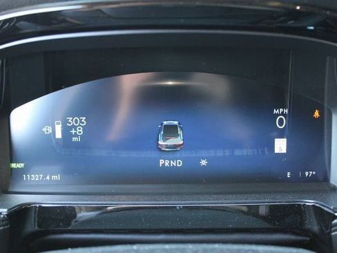 Used 2025 Lincoln Corsair Grand Touring w/ Equipment Group 301A image 10