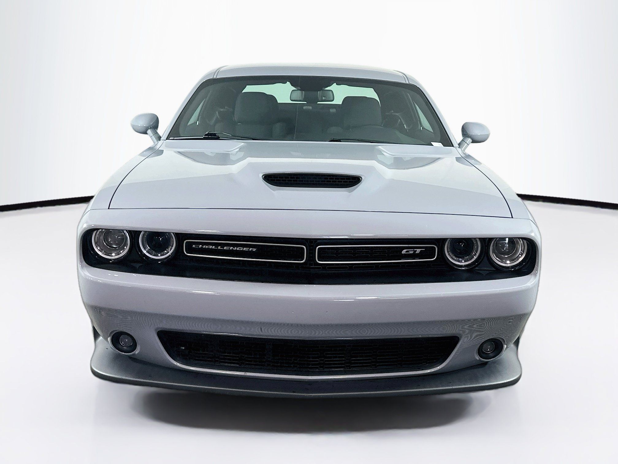Used 2022 Dodge Challenger GT AWD/4WD image 2