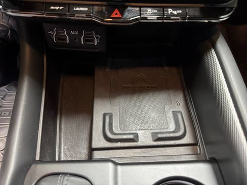Used 2024 Dodge Durango SRT w/ Black Package AWD/4WD image 19