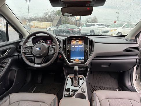 Certified 2024 Subaru Crosstrek 2.5i Limited w/ Crosstrek Mirror Package image 21
