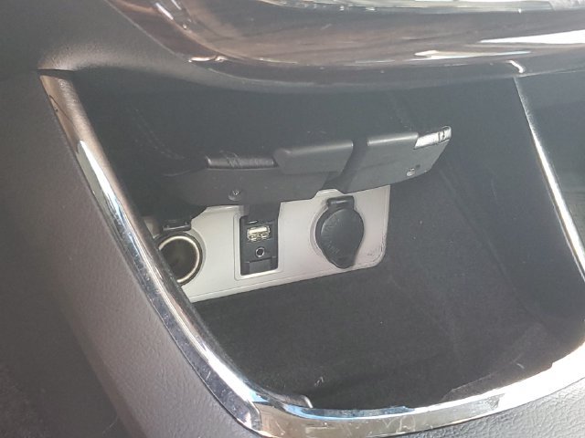 Used 2015 Toyota Avalon XLE FWD image 31