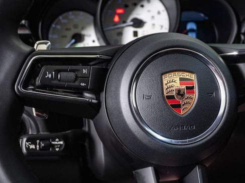 Certified 2026 Porsche Macan AWD/4WD image 20