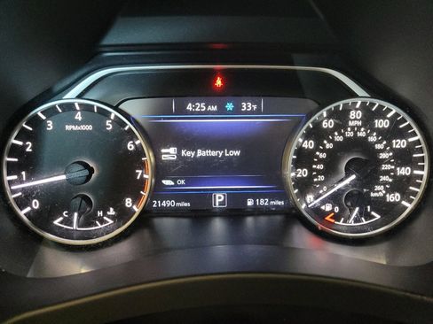 Used 2019 Nissan Murano S image 23