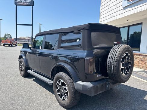 Used 2021 Ford Bronco Outer Banks AWD/4WD image 6
