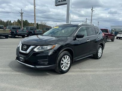 Used 2018 Nissan Rogue SV