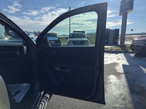 New 2025 Ford Ranger XLT w/ FX4 Off-Road Package image 15