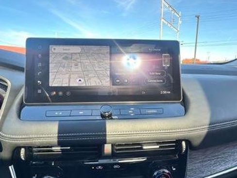 Certified 2024 Nissan Rogue Platinum w/ Platinum Premium Package image 14