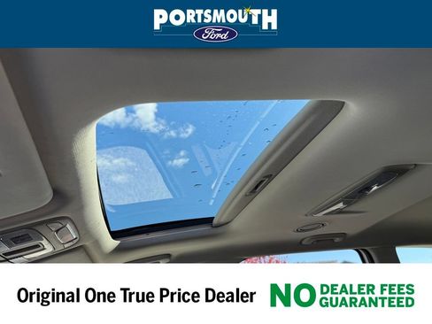 Used 2024 Kia Telluride S w/ S Sunroof Package image 10