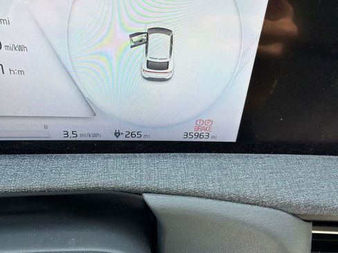 Used 2023 Kia EV6 Wind w/ Wind Technology Package RWD image 18