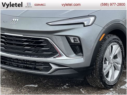 Used 2024 Buick Encore GX Preferred w/ Comfort Package image 6