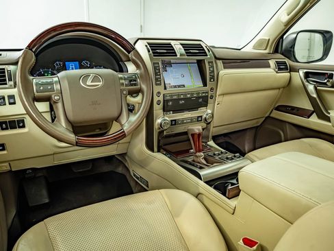 Used 2014 Lexus GX 460 Luxury AWD/4WD image 33