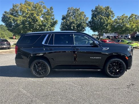 Used 2022 GMC Yukon SLE w/ Gmc Pro Safety Plus Package image 6