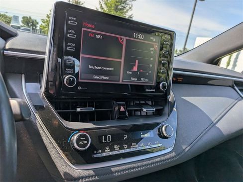 Used 2021 Toyota Corolla SE w/ SE Premium Package image 21