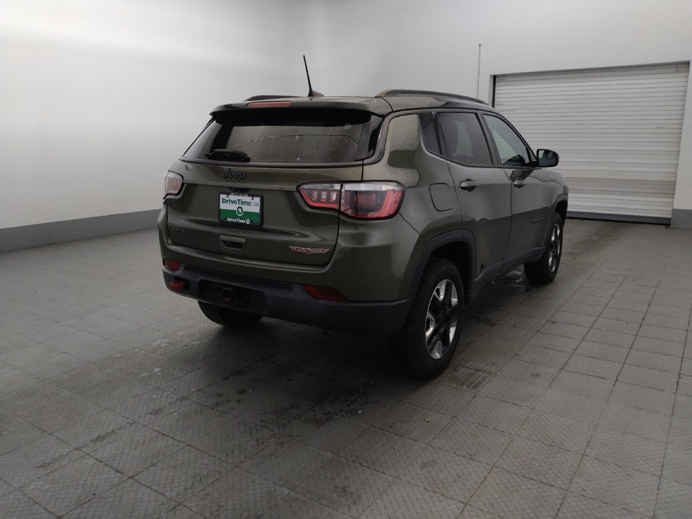Used 2018 Jeep Compass Trailhawk w/ Leather Interior Group AWD/4WD image 9