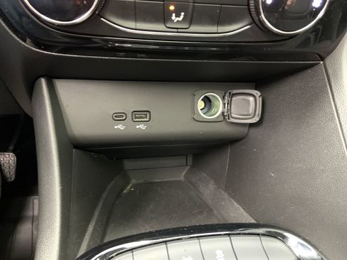 New 2025 Buick Encore GX Sport Touring w/ Experience Buick Package image 20