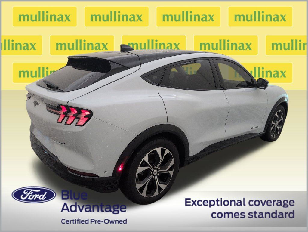 Used 2023 Ford Mustang Mach-E Premium RWD image 3