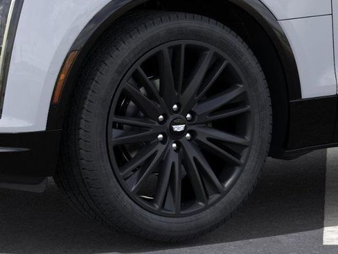 New 2026 Cadillac Lyriq Premium Sport AWD/4WD image 9