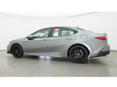 New 2026 Toyota Camry SE w/ Multimedia Upgrade Package FWD image 20