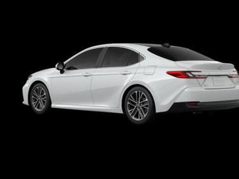 New 2026 Toyota Camry XLE image 6