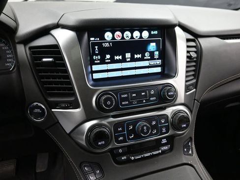 Used 2020 Chevrolet Suburban Premier image 20