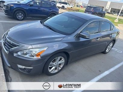 Used 2015 Nissan Altima 2.5 SL w/ Technology Package