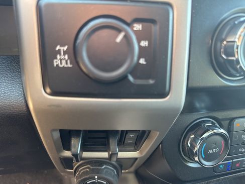 Used 2020 Ford F250 Lariat image 16