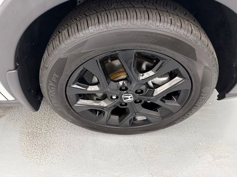 Used 2023 Honda HR-V Sport image 12