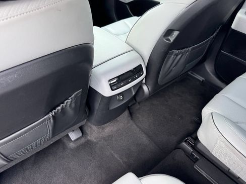 Used 2024 Hyundai Palisade SEL FWD image 16