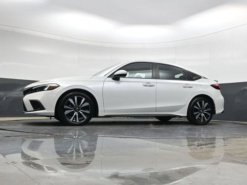 Used 2024 Honda Civic EX-L image 29