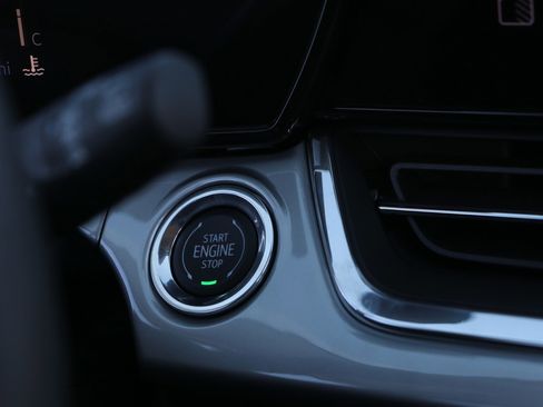 New 2026 Chevrolet Trax LT w/ LPO, Blackout Package image 23