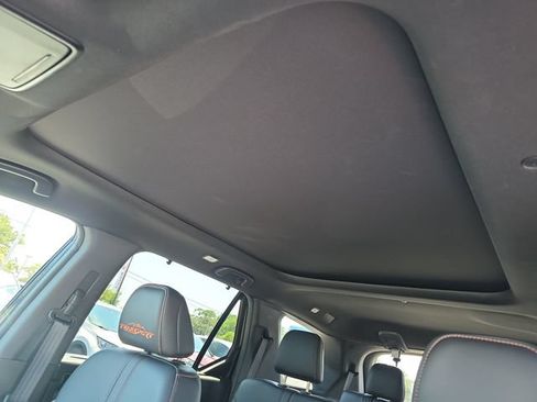 Certified 2025 Honda Pilot TrailSport image 28