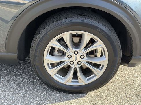 Used 2022 Ford Explorer XLT w/ Equipment Group 202A image 26