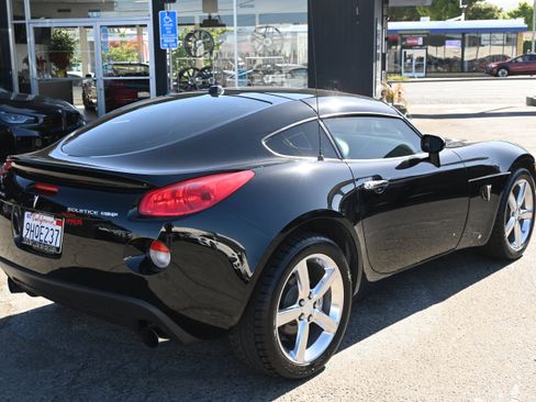 Used 2009 Pontiac Solstice GXP w/ Premium Package RWD image 6